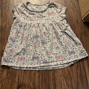 3/$15 Girls Jumping Beans Butterflies Floral Gray Pink Blouse Top Size 5 5T